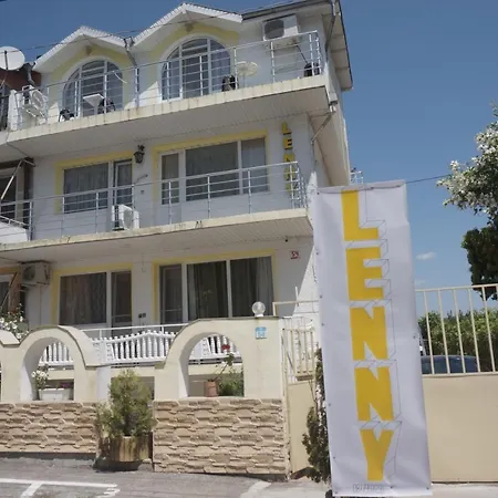 Lenny 3* 克兰内沃