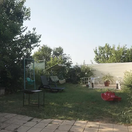 Lenny 招待所 克兰内沃