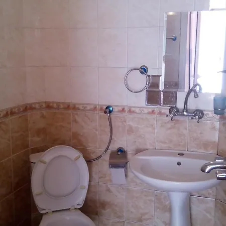 ゲストハウス Lenny