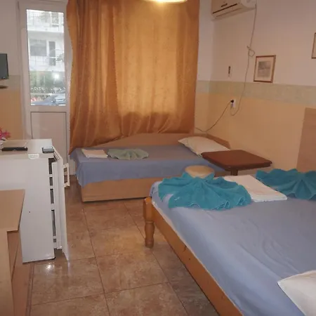 Guest house Lenny 3*